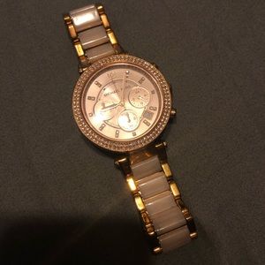 Micheal Kors Rose Gold Watch